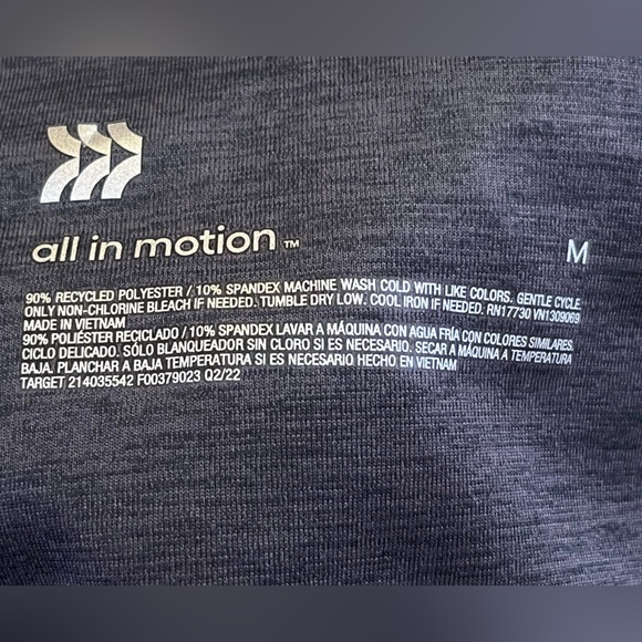 NWT All in Motion ultra high-rise Flare Legging. Size Medium - Picture 11 of 16